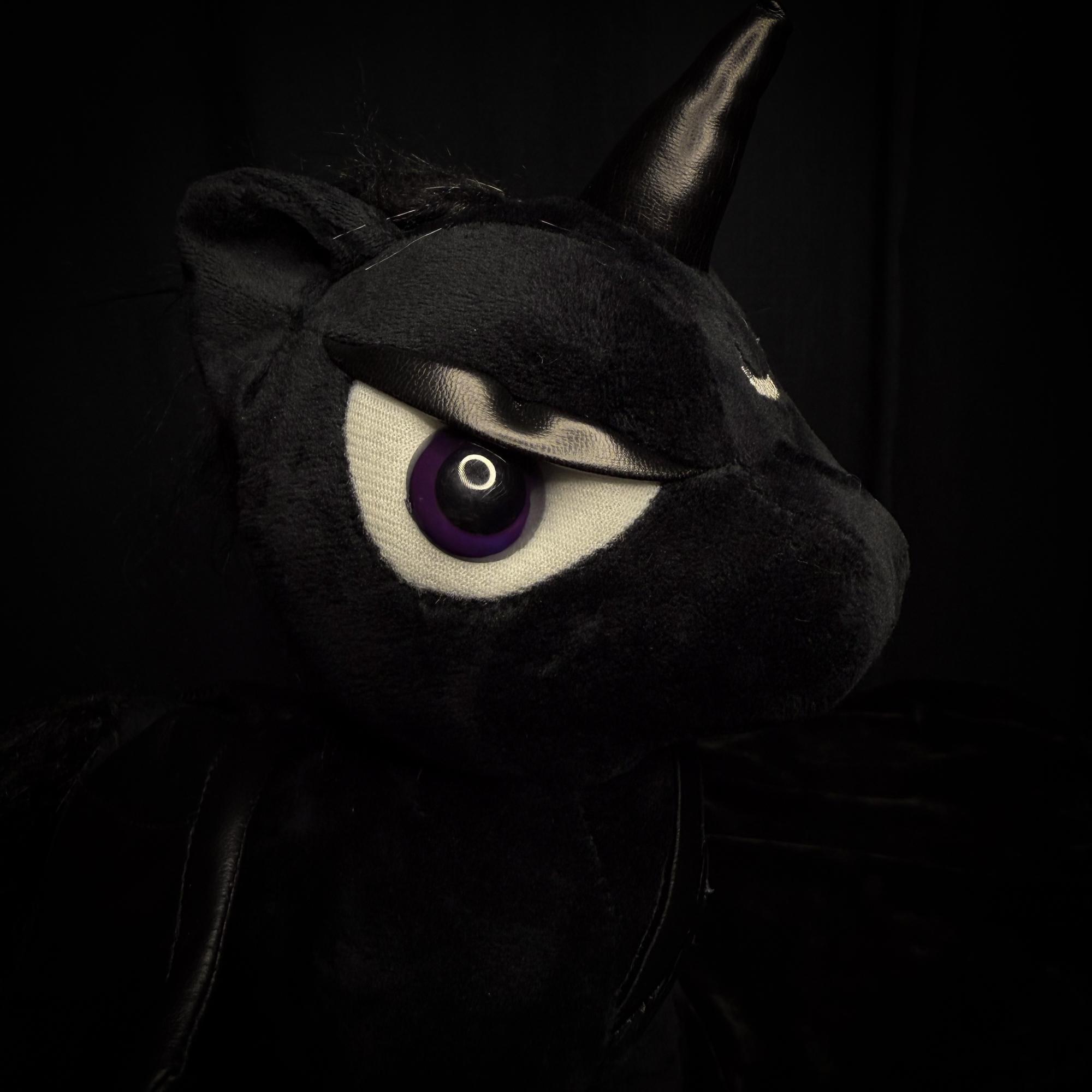 Мягкая игрушка-фамилиар «Shadow Unicorn»