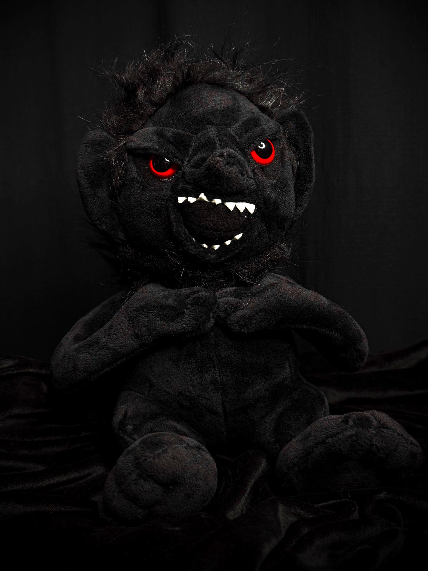 Мягкая игрушка-фамилиар «Umbra Beast»