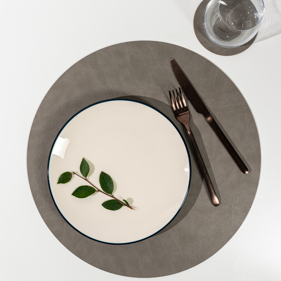 Плейсмат из кожи круг 38 см VERO, светло-серый