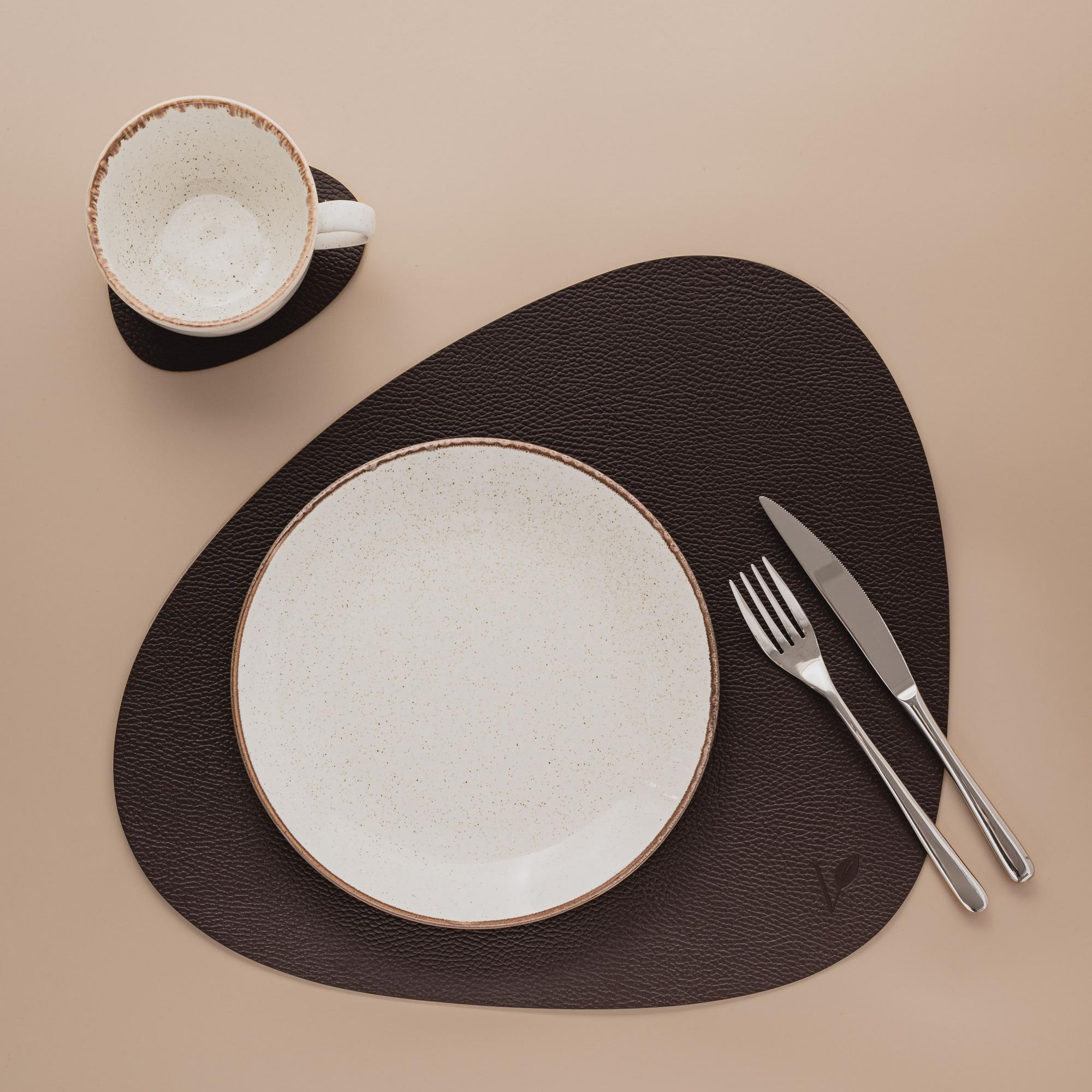 Плейсмат из кожи асимметричный 37х44 см с подстаканником VERO, коричневый