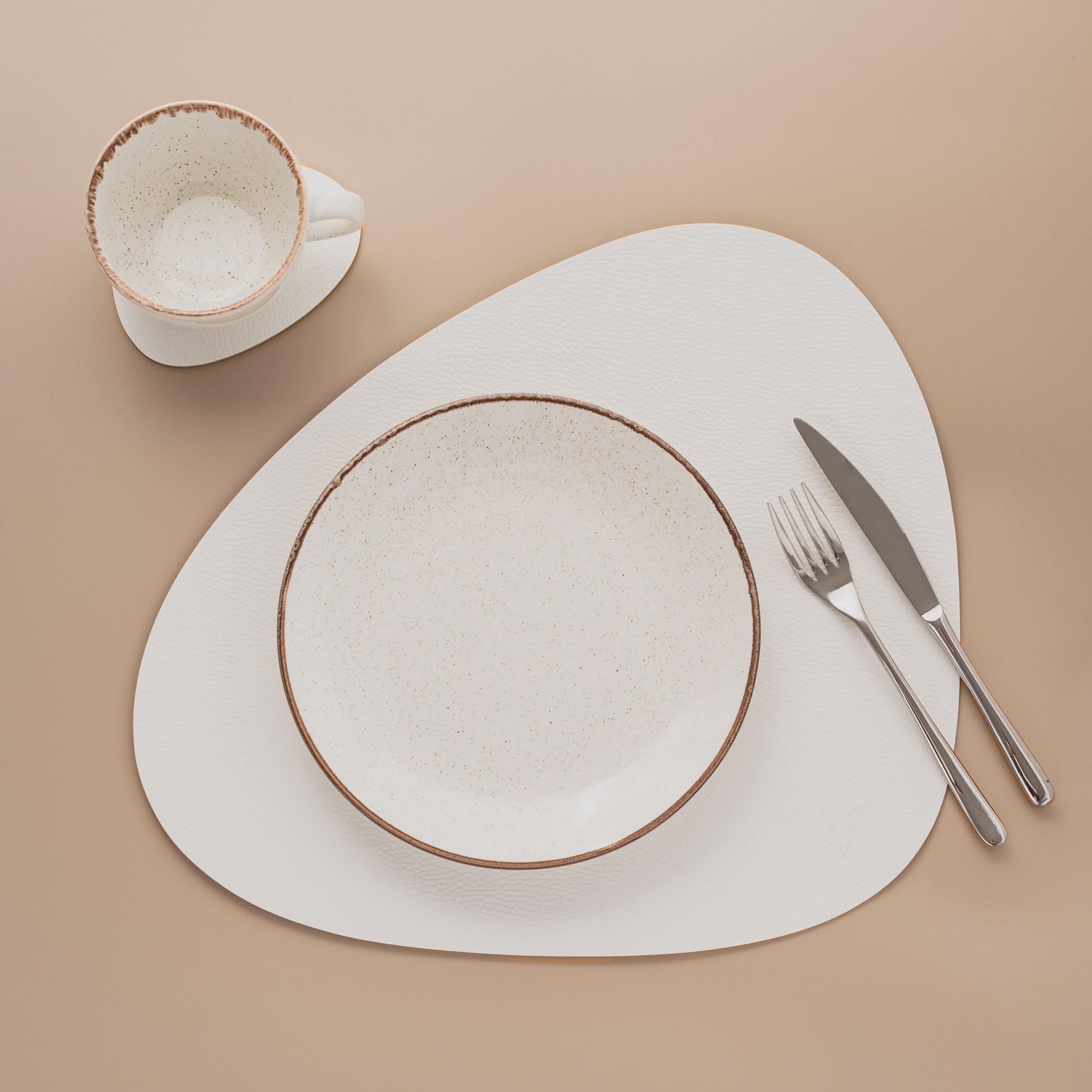 Плейсмат из кожи асимметричный 37х44 см с подстаканником VERO, белый