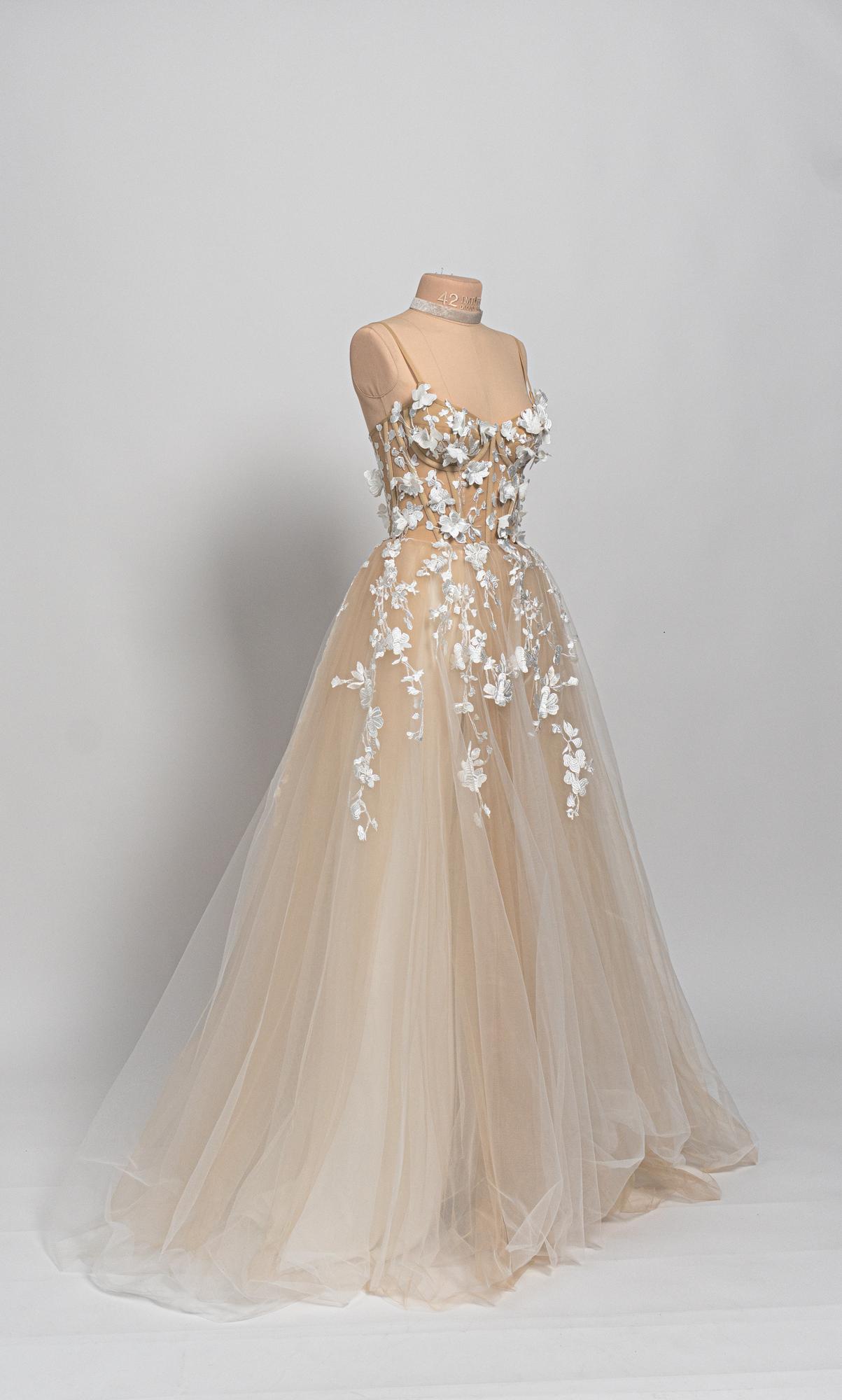 Wedding Corset Dress with Airy Tulle Skirt and 3D Lace Appliqués "Lora"