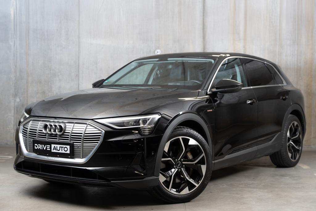 Audi e-tron 50 quattro | 31 115 km | 2022 m | 71 kWh | Brilliant Black