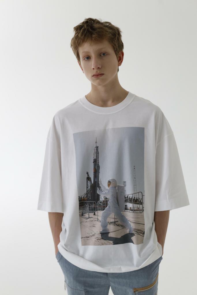 Футболка  "BAIKONUR", молочная, adult size