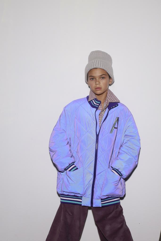 Бомбер-рефлектив, сиреневый