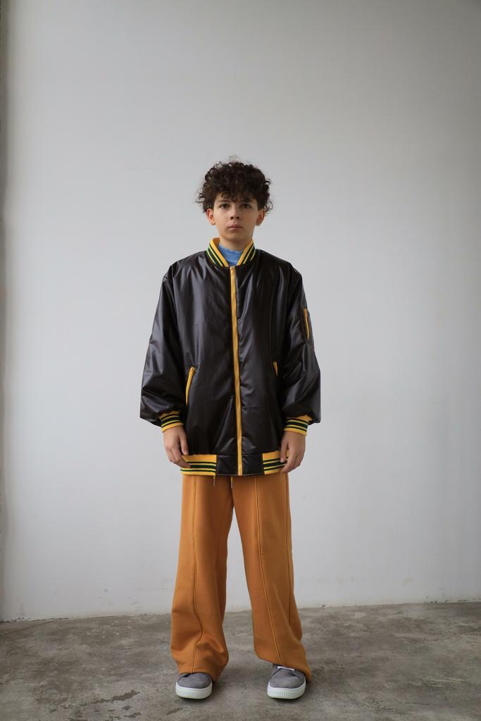 Бомбер с покрытием термохром, желтый