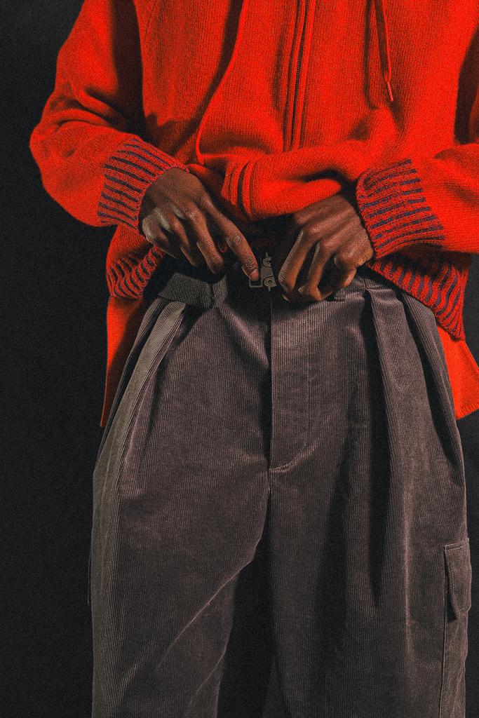 Брюки с глубокими складками, вельвет, серые