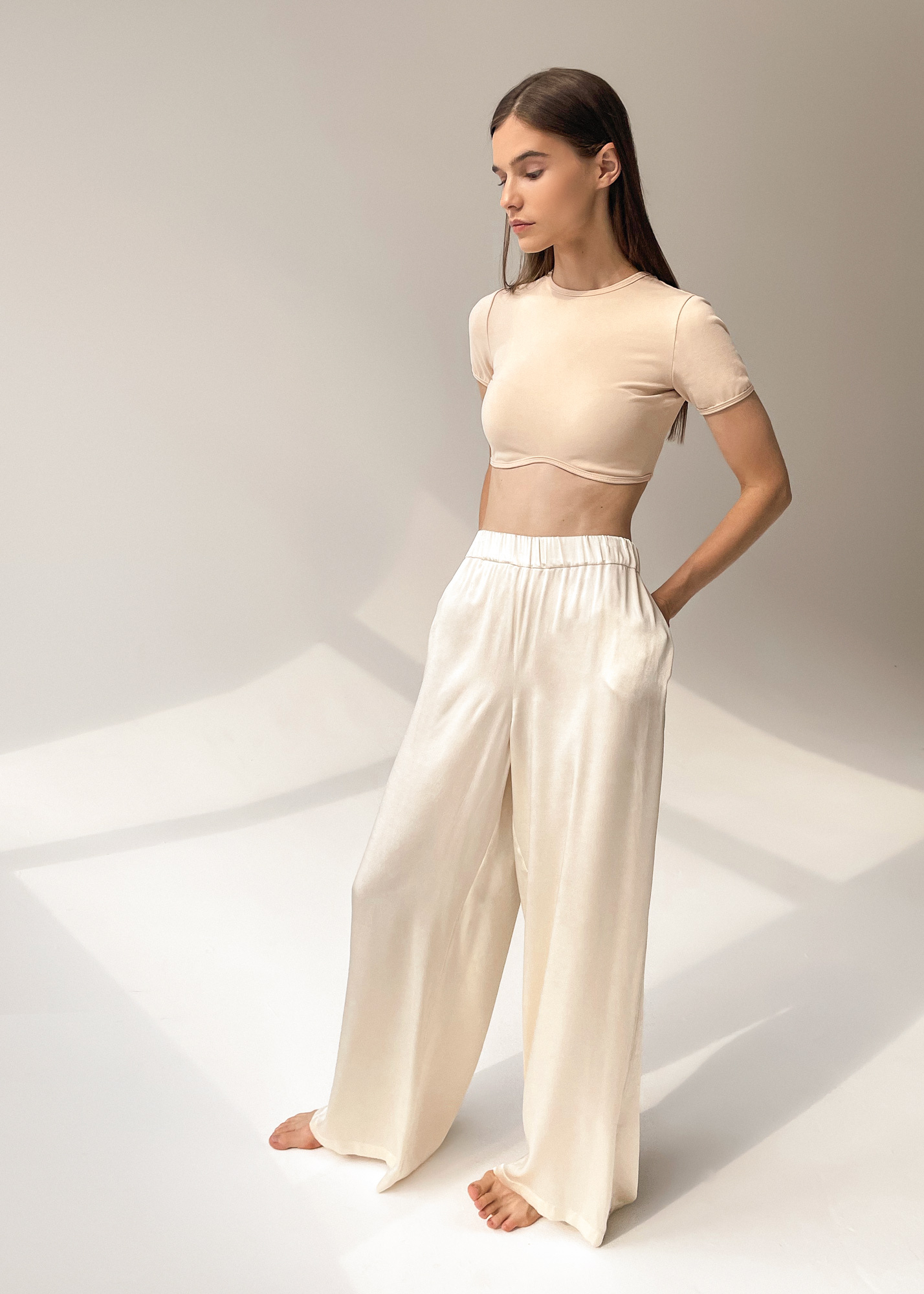 Buy White Pants for Women by AVAASA MIX N' MATCH Online | Ajio.com