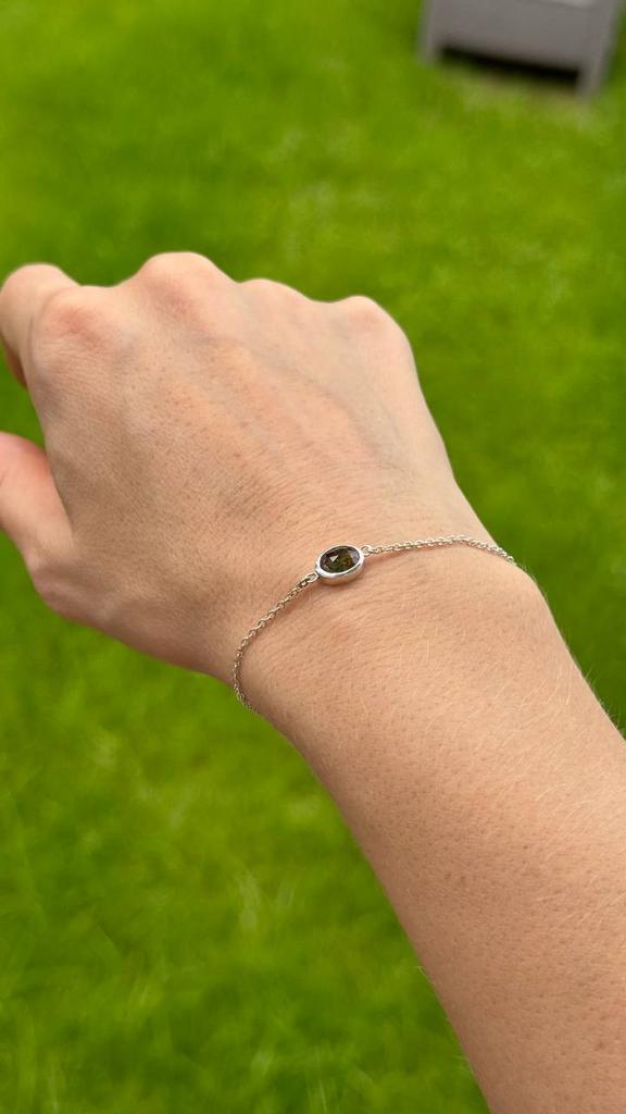 Браслет с зеленым турмалином