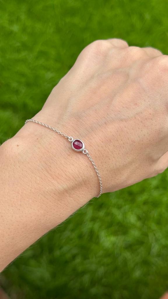 Браслет с розовым турмалином