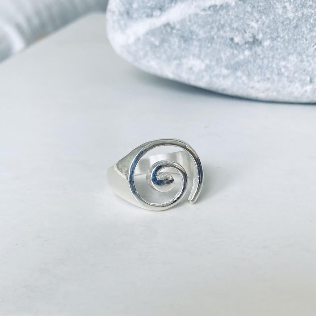 Кольцо ракушка