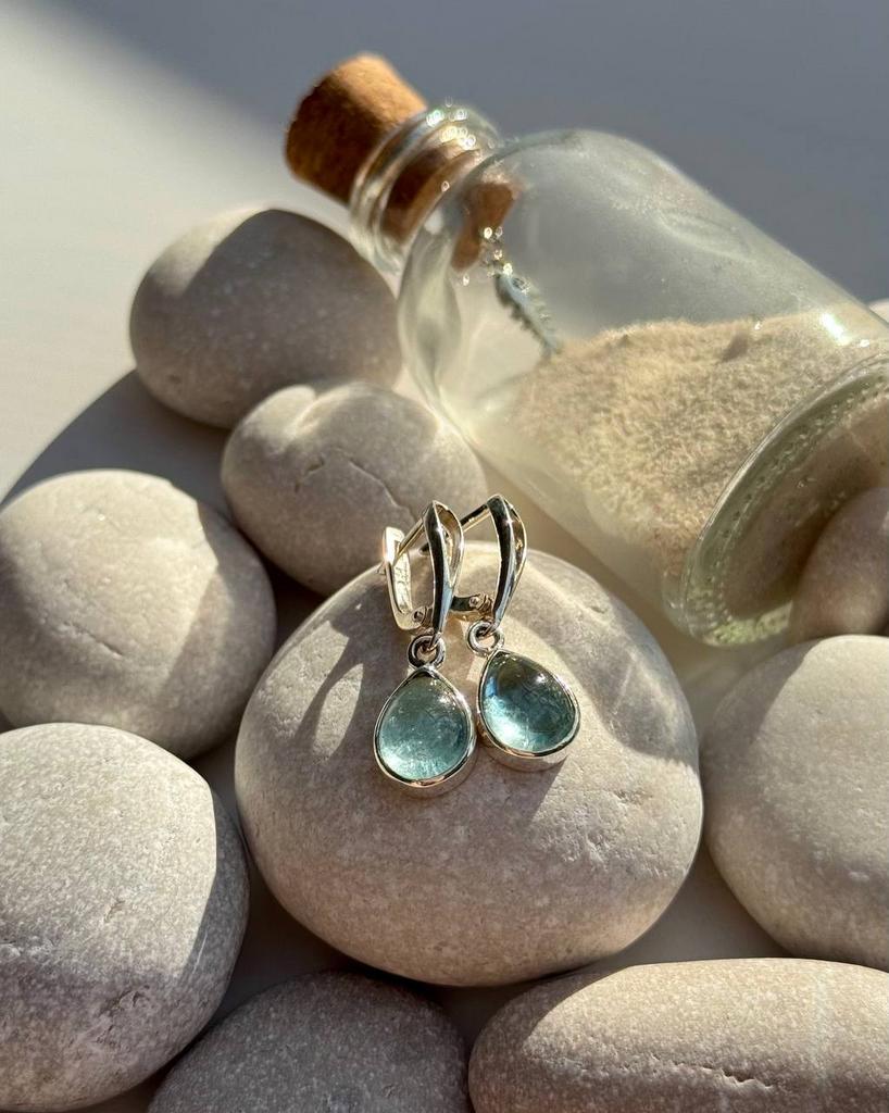 Серьги-кольца  с лунным камнем