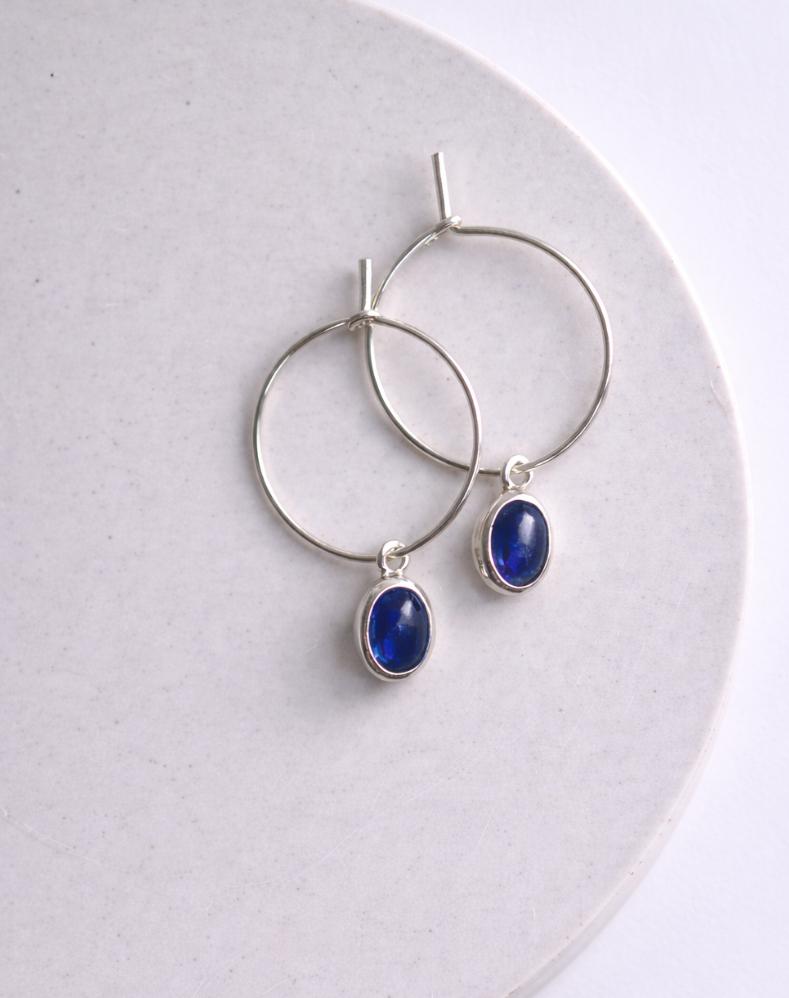 Серьги конго с кианитом овал кабошон