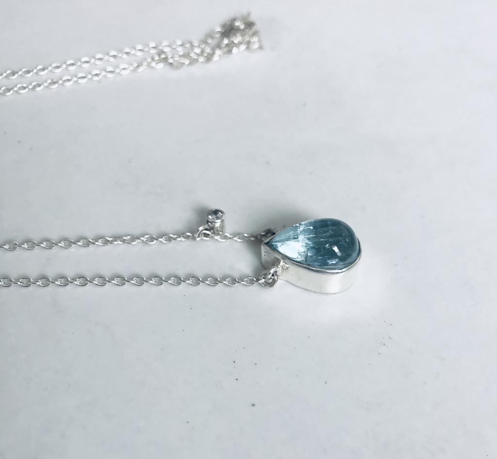 Pendantif avec aquamarine goutte