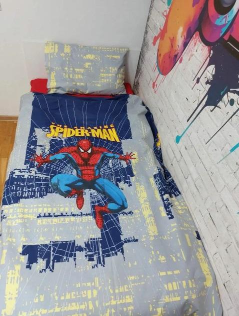 дитяча постільна білизна зі спайдерменом