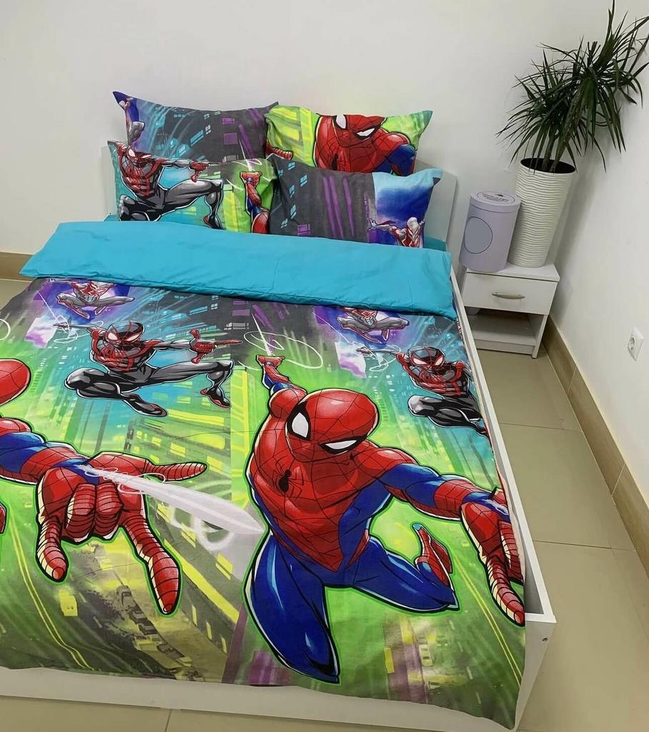 дитяча постільна білизна спайдермен на зеленому фото 1