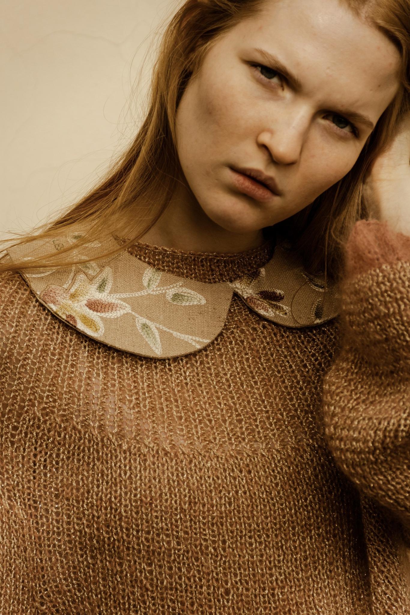 Воротник из дикого шёлка с вышивкой/Silk collar with embroidery