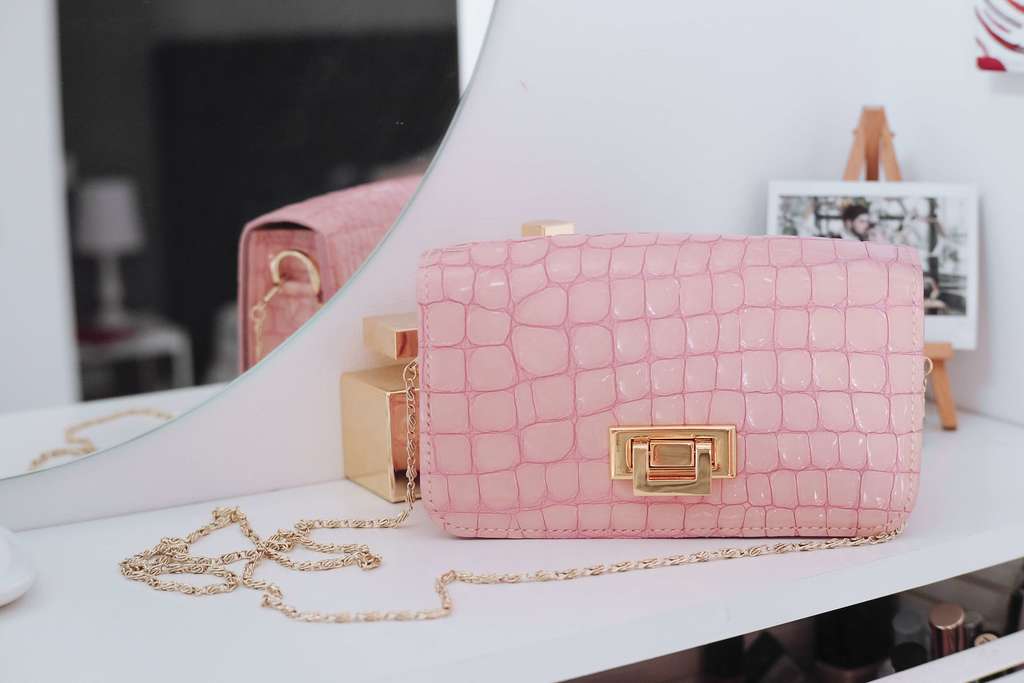 Сумка Crossbody Croco Pink