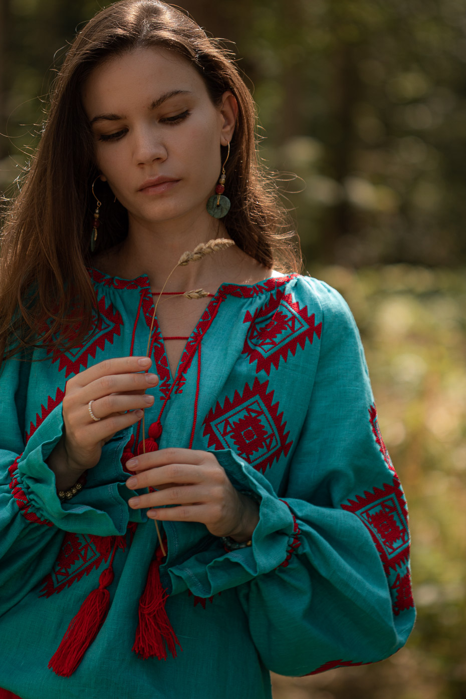 EMBROIDERED LINEN WAISTSHIRT DIVINA