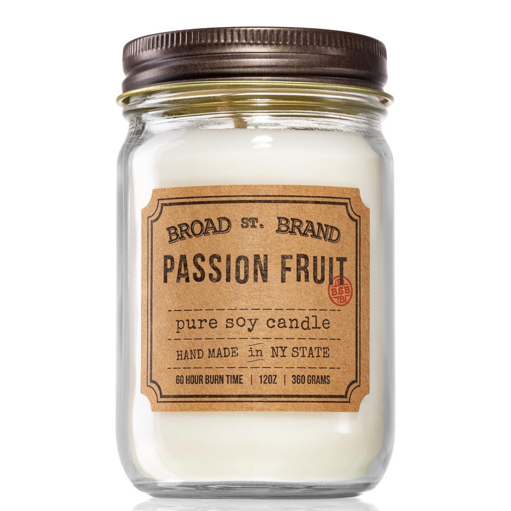 KOBO Passion Fruit - Ароматична свічка з ароматом маракуї та полуниці