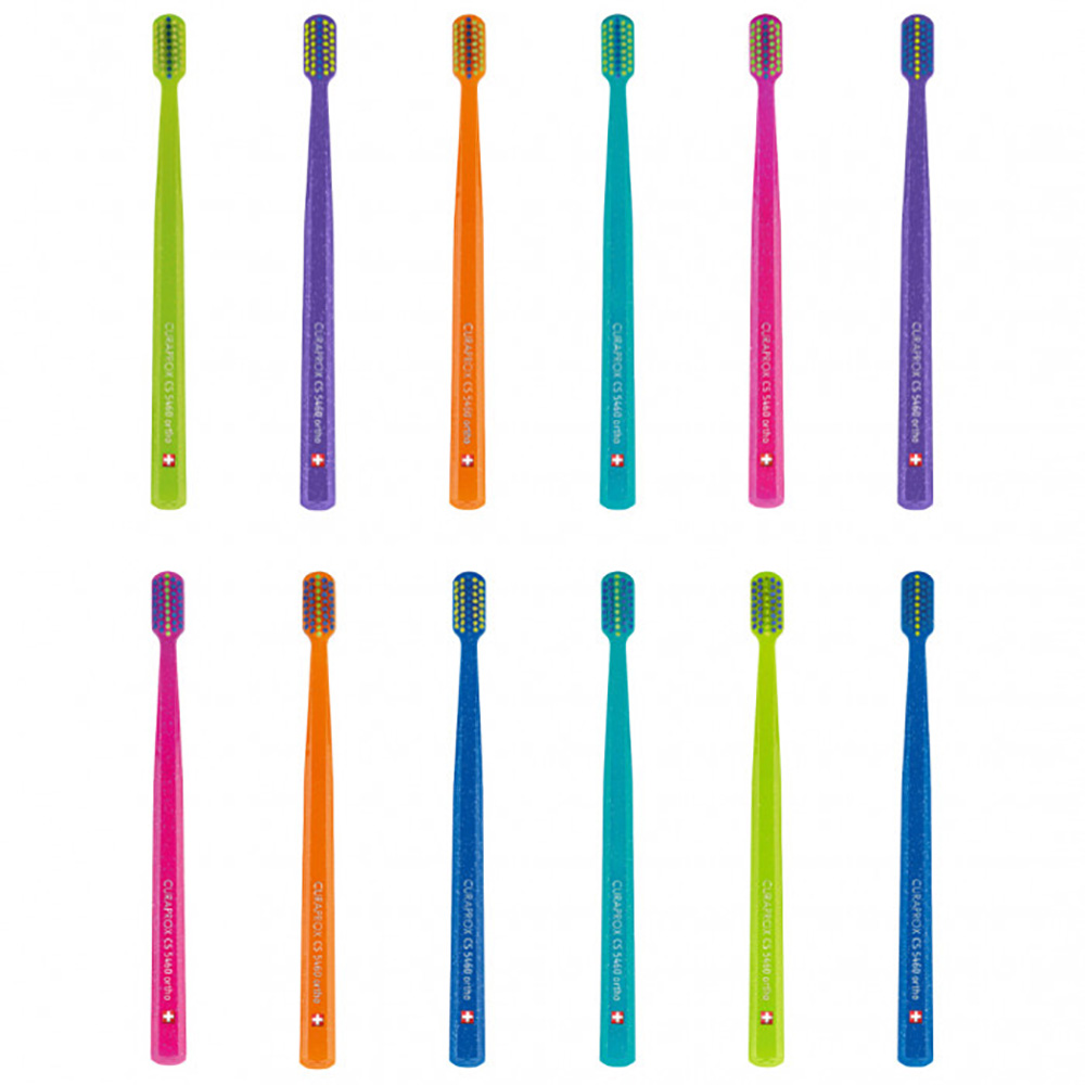 CURAPROX CS Ultra Soft ORTHO - Ортодонтична зубна щітка з заглибленням