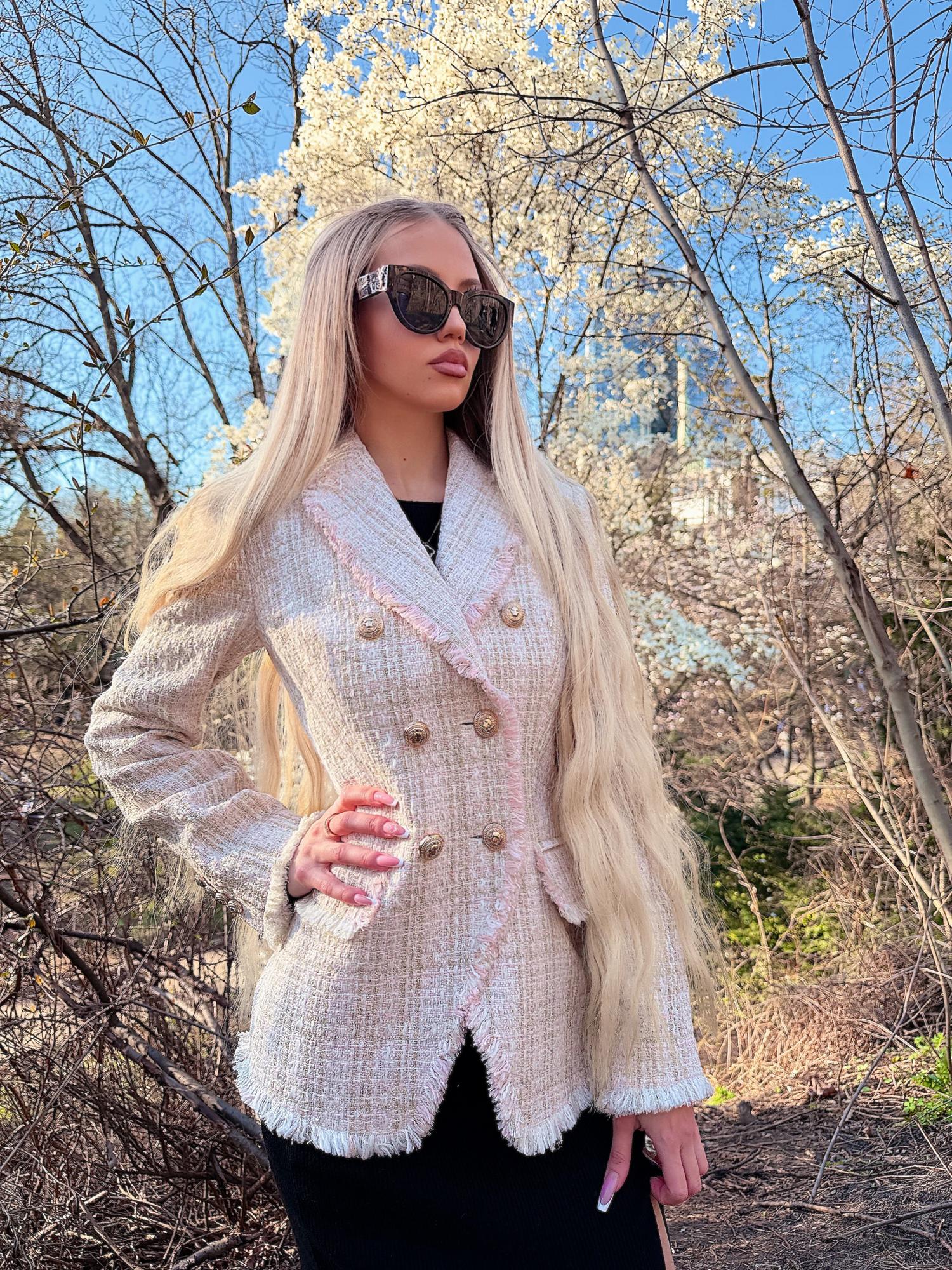 Піджак твідовий світло-рожевий