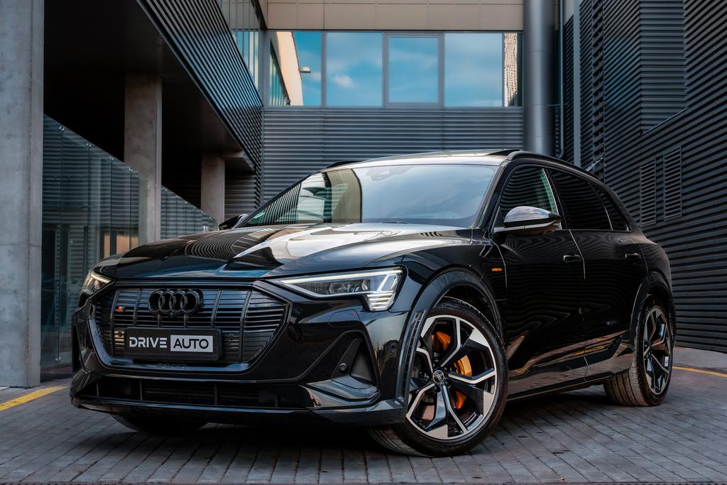 e-tron S 370 kw