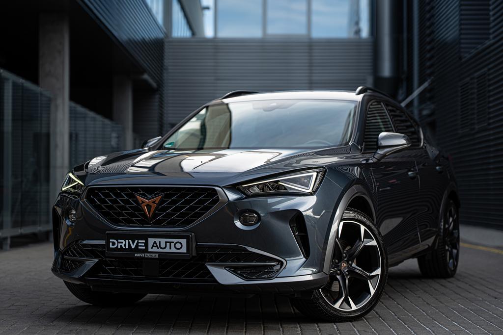 FORMENTOR HYBRID PLUG-IN | 2022 m | 35 918 KM