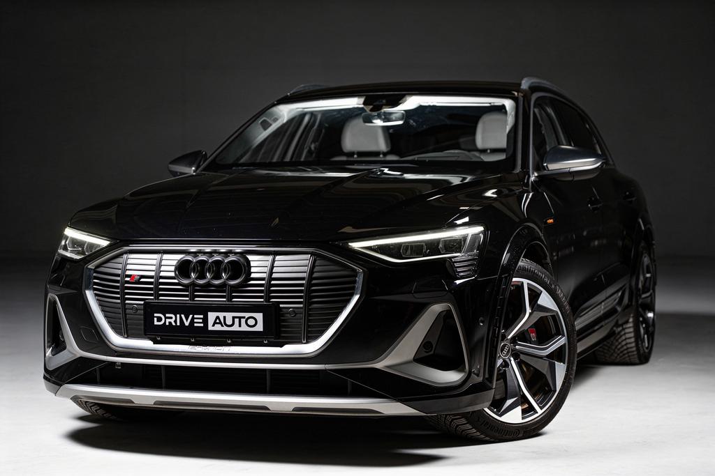 Audi e-tron S quattro | 370 kW | 95 kWh | 2022 m. | 38 534 km