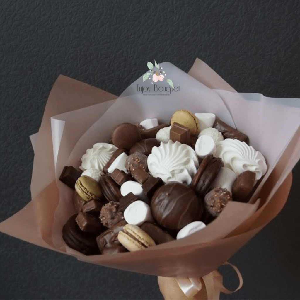Розы из шоколада: 5 идей для шоколадного букета