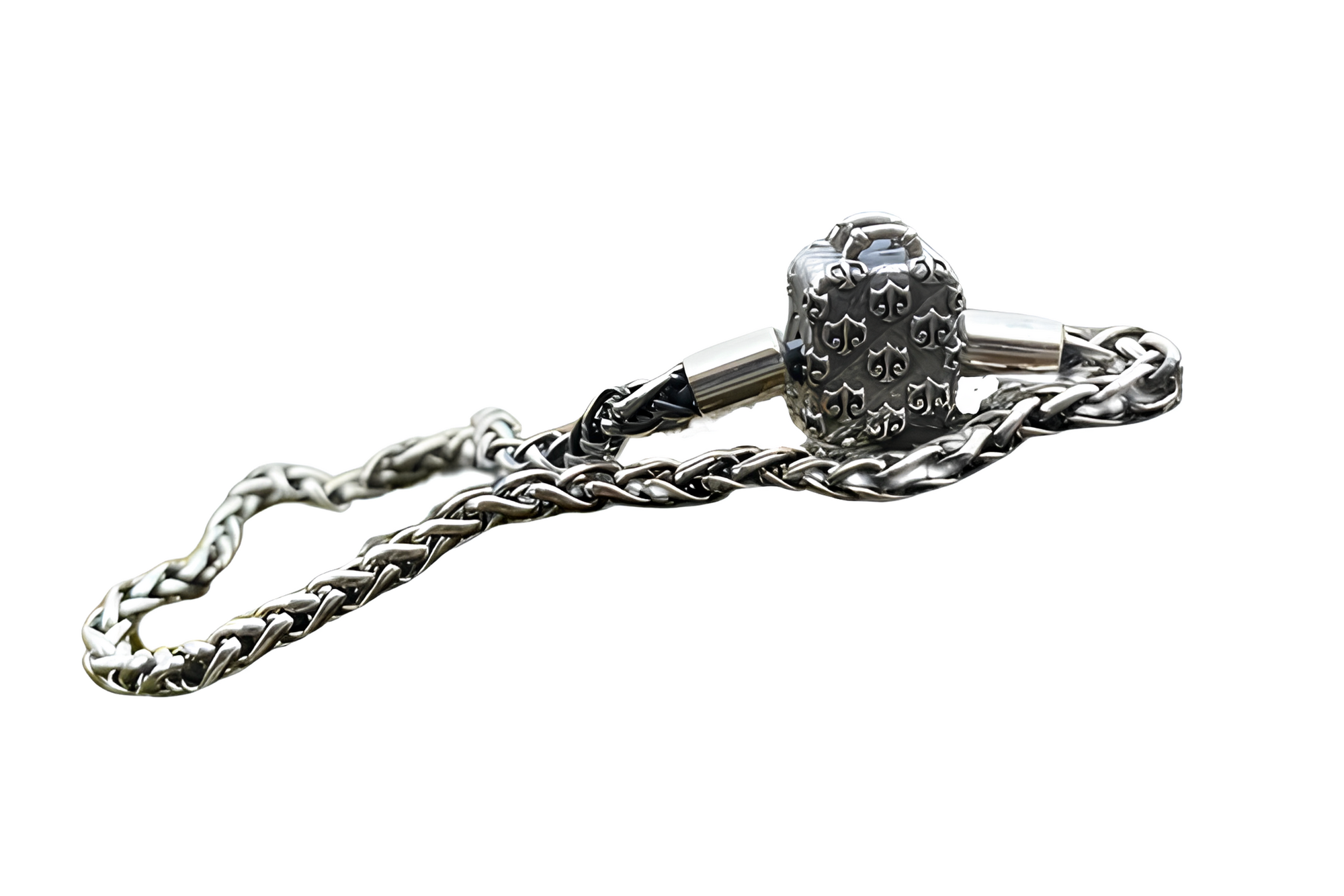 Travel Case Silver bracelet