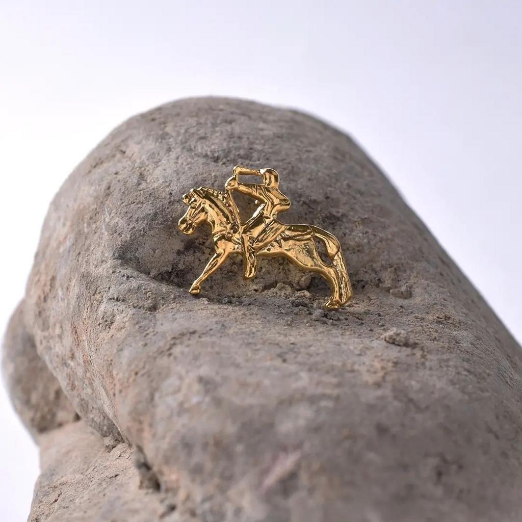 Значок "Всадник-стрелок"