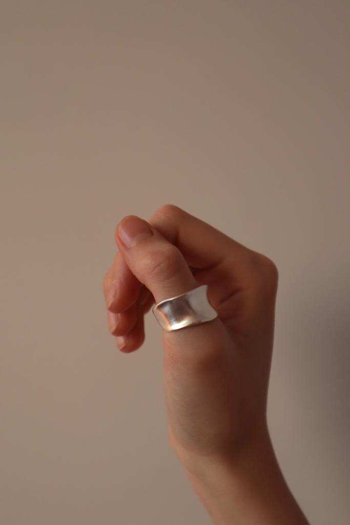 Кольцо Matt Wide, серебро 925, р 17,5