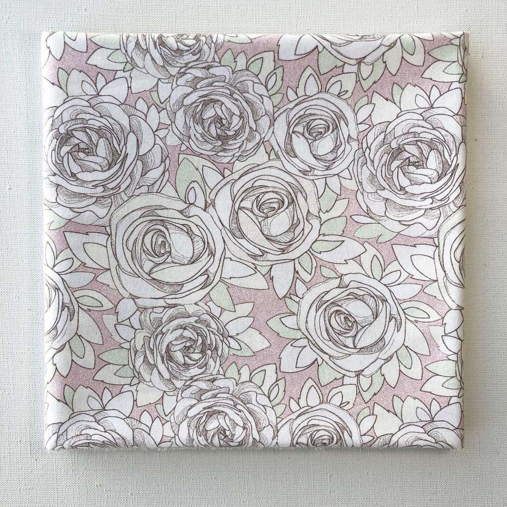 19.03. Відрізи - Коттон - Троянди графіті на блідо-рожевому