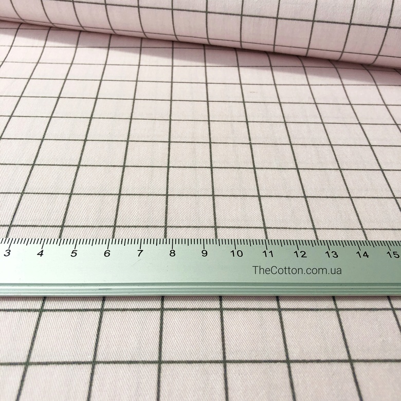 14.132.2. Відрізи бавовни – Клітка графітова на рожевому