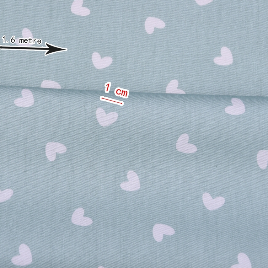 14.162.2. Відрізи бавовни - Сатин - Серця різнобічні на м'ятному