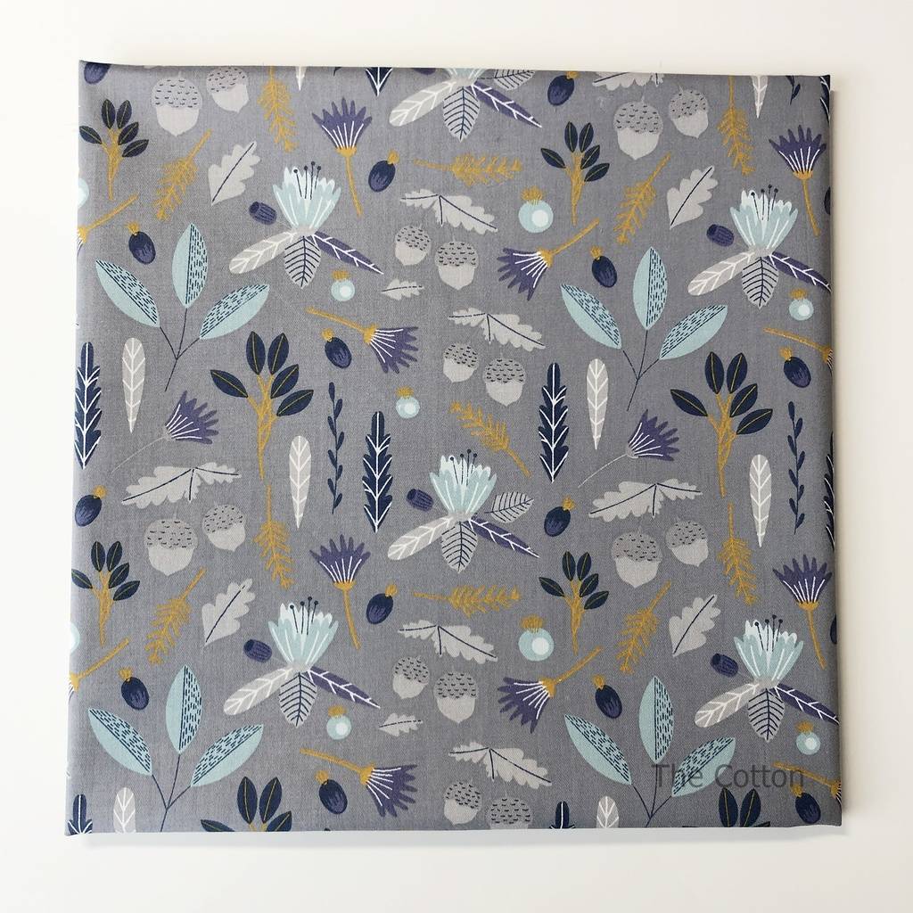 Отрезы хлопка - Синие веточки и жёлуди на сером - для пэчворка и рукоделия