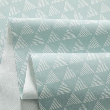 14.182.1. Відрізи бавовни - Сатин - Смугасті трикутники на шавлії