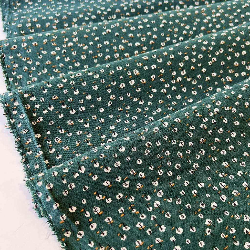 Тепла бавовна, для суконь, рубашок, піжам - Деревця на смарагдовому