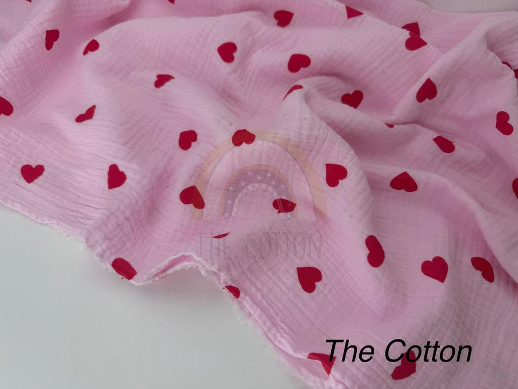 Муслін - Сердечки червоні великі  на рожевому