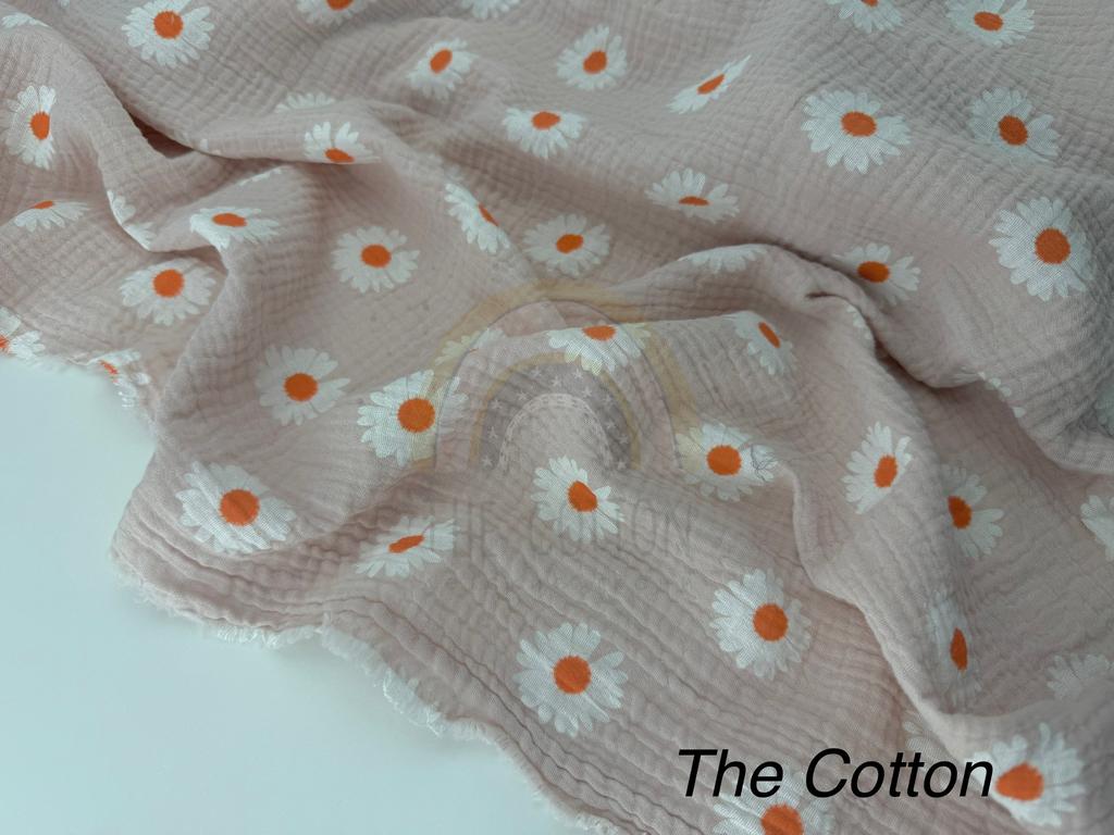 Муслін - Ромашки білі  великі  на бежево-пудровому