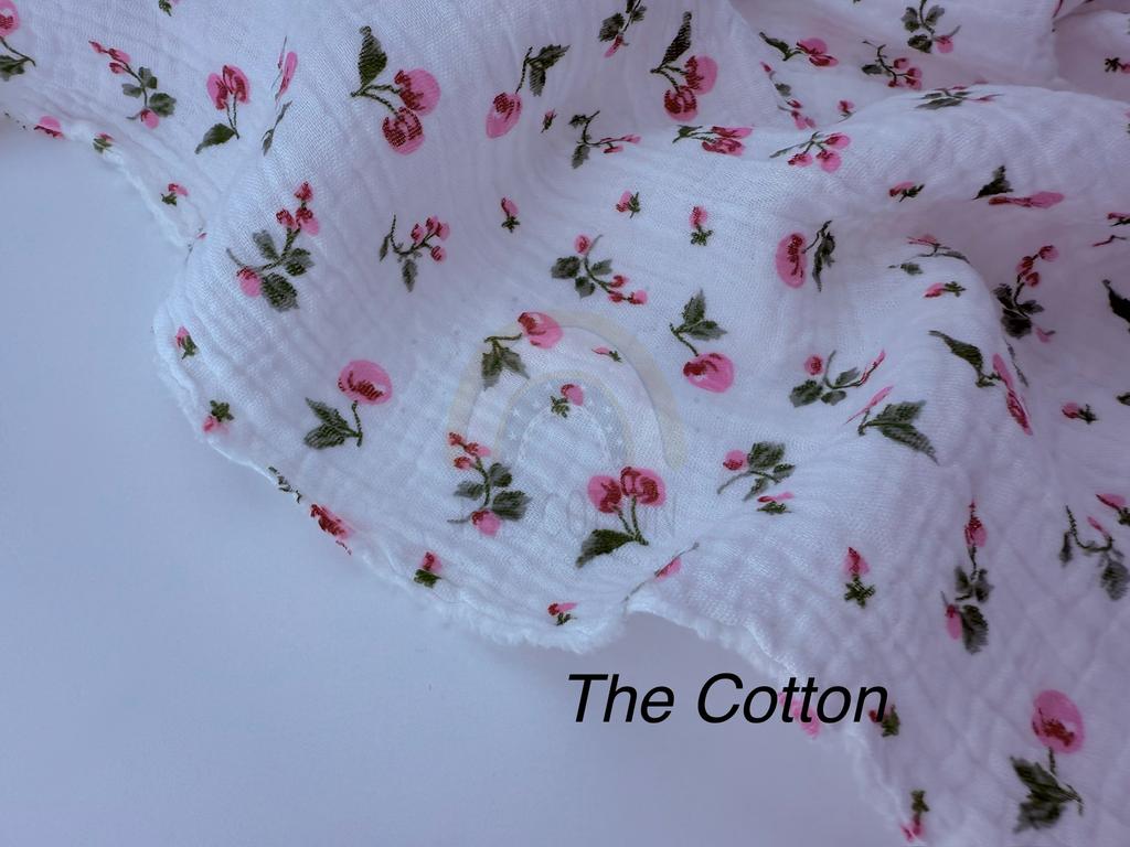 Муслін двошаровий - Вишні з листочками на молочному