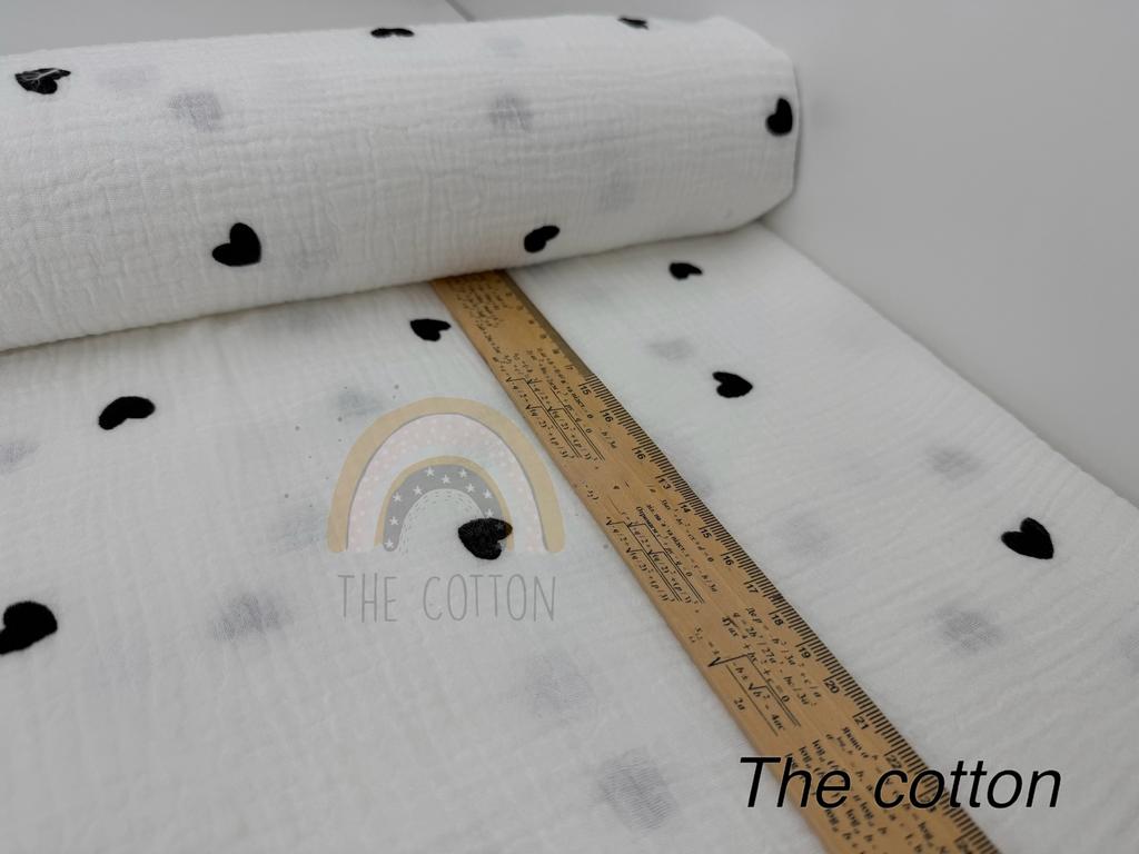 Муслін - Сердечки чорні середні на молочному