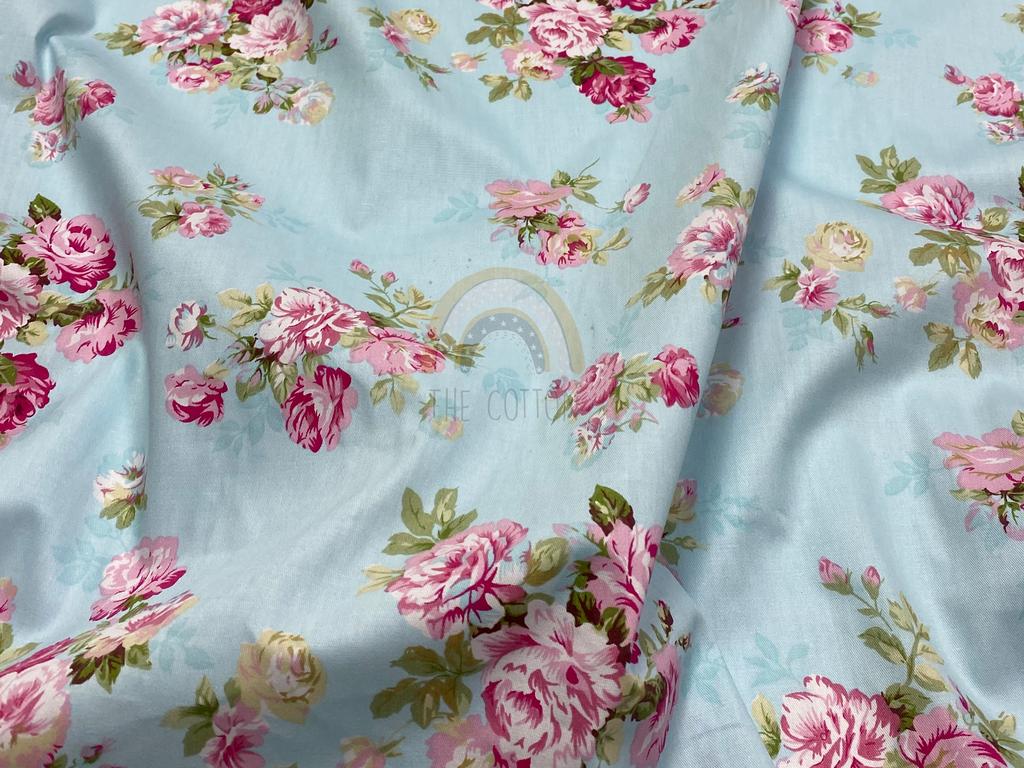 Бавовна Сатин - Квіти троянди рожеві на голубому SP 1064