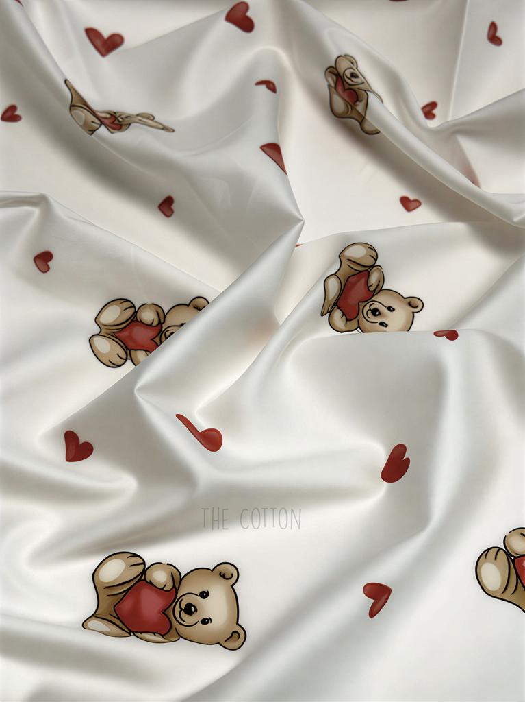 Бавовна Сатин - Звірята ведмедик з червоними сердечками на молочному SP 1179