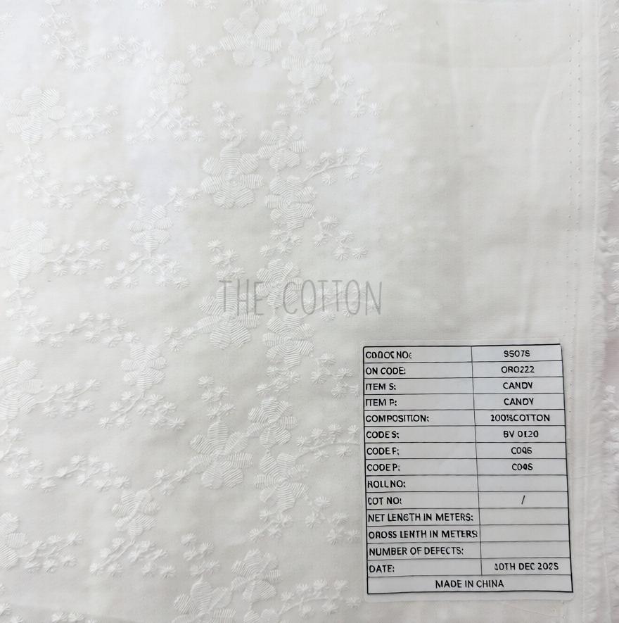 Батист вишивка набивна - принт квіти квітуча гілочка на молочному BV 0120