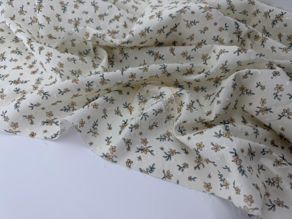 Батист в  мушку - Квіти гілочка з квіточками на айворі BM 0353