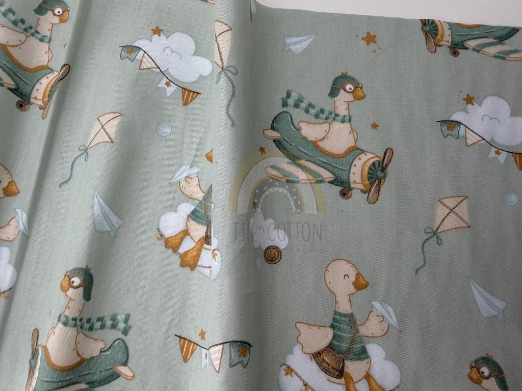 Бавовна Сатин - Принт дитячий гусята пілоти на оливковому SP 1219