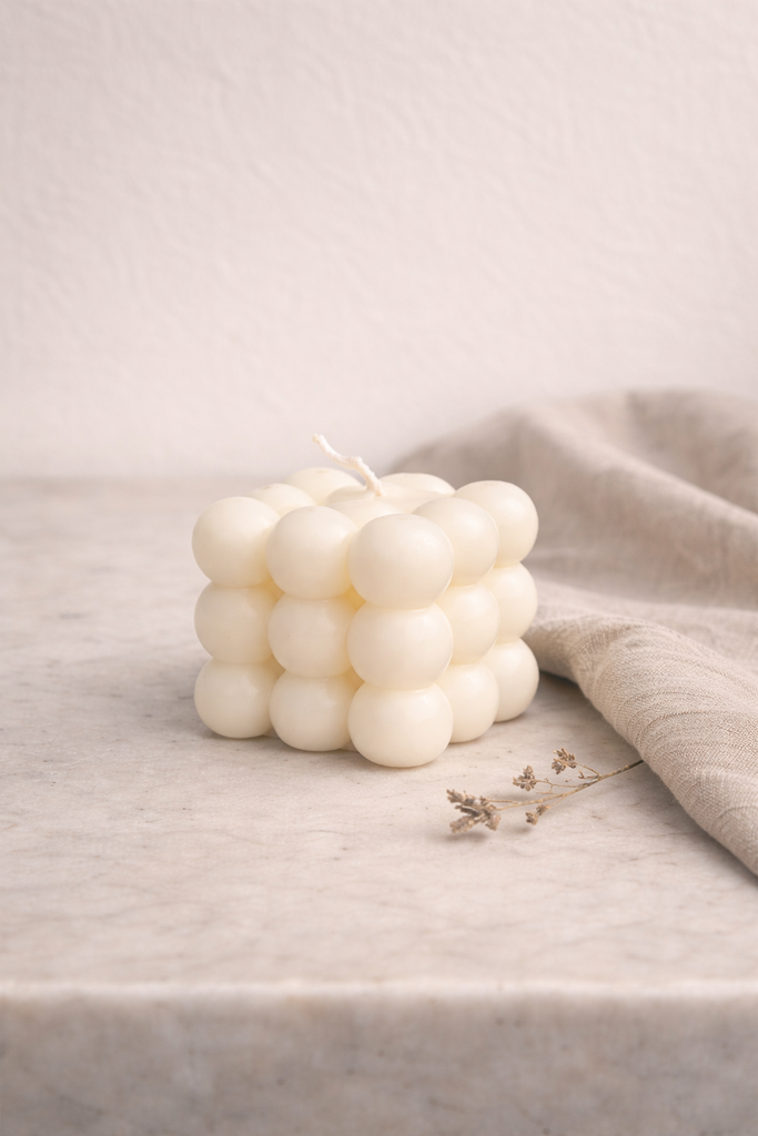 Candela artigianale Babette di soia organica, collezione Verde Oliva