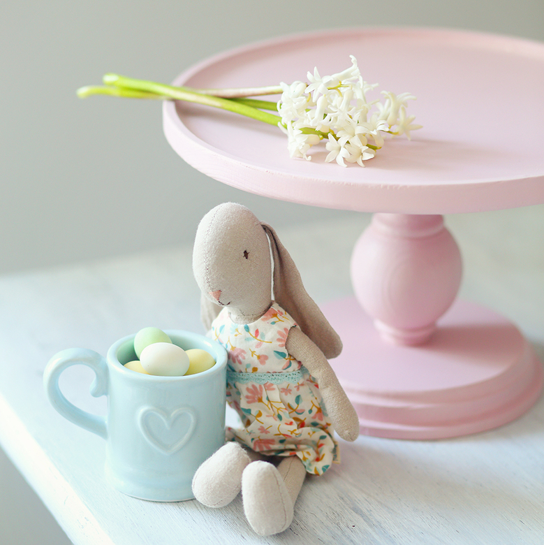 Підставка під торт дерев'яна рожева 24см DreamWood